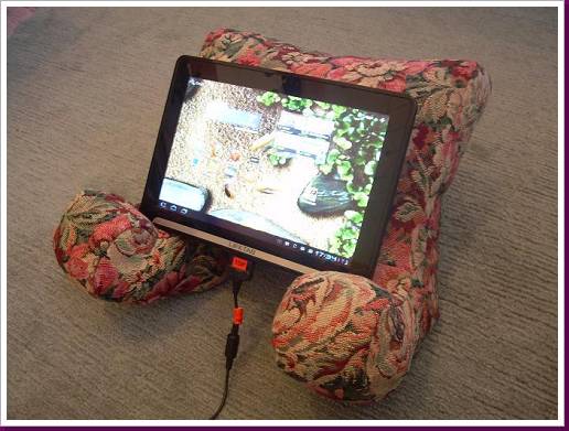 0002_Tablethalter Feb2012 445.jpg